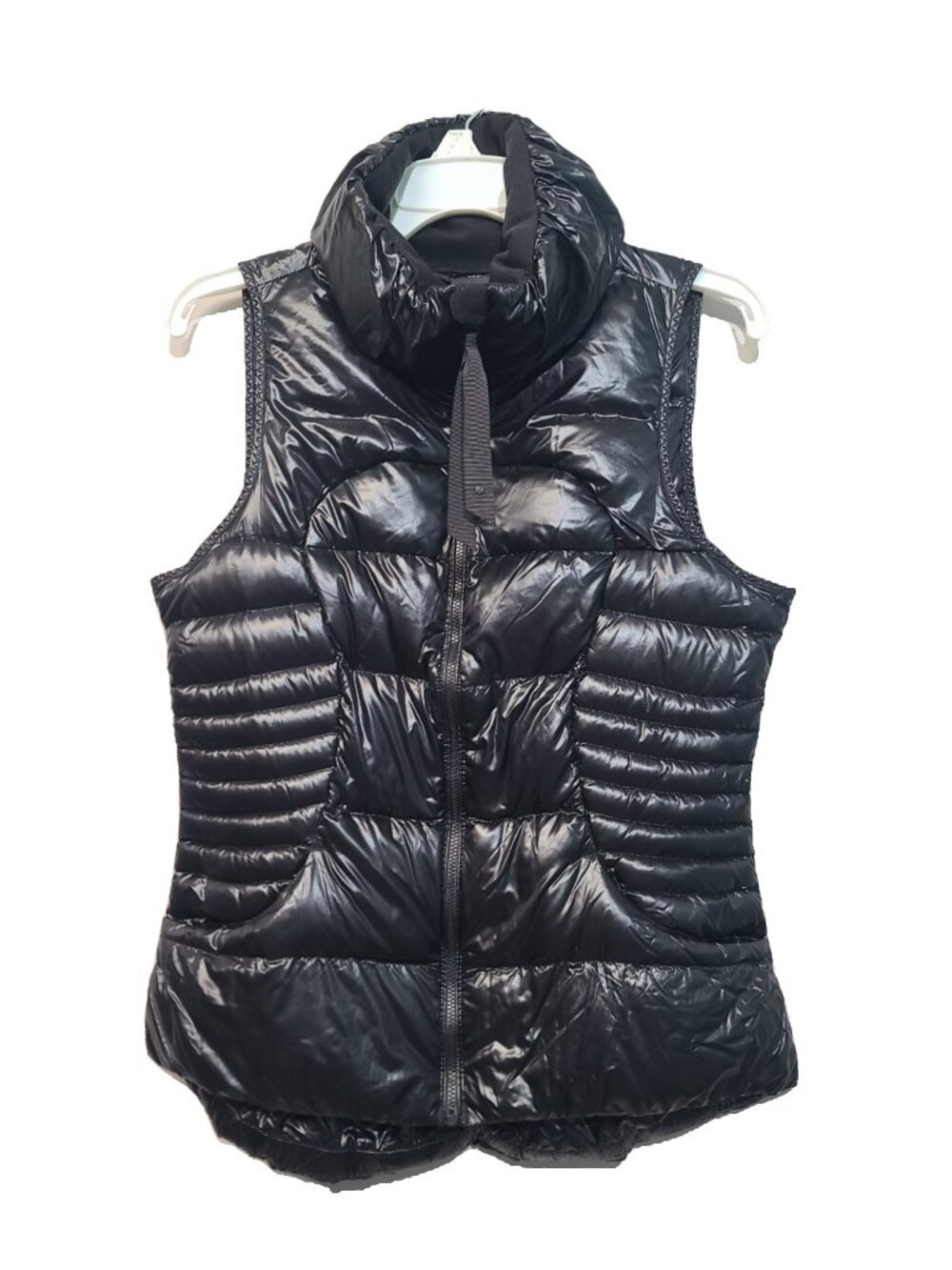 lululemon athletica Fluffin' Awesome Vest Size 8 Shiny Black